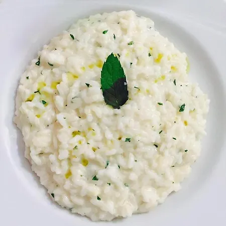 Hotel Ristorante Sbranetta 3*